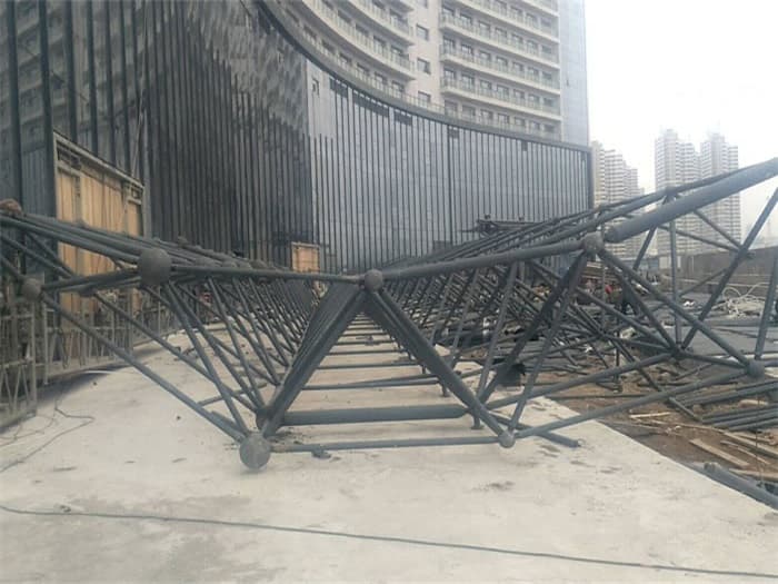 平谷加油站网架安装